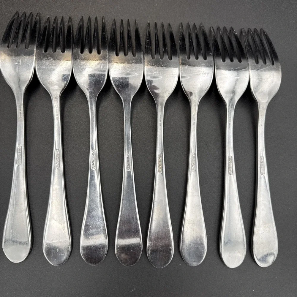 Oneida Icarus Stainless Flatware Dinner Forks Replacement Lot of 8